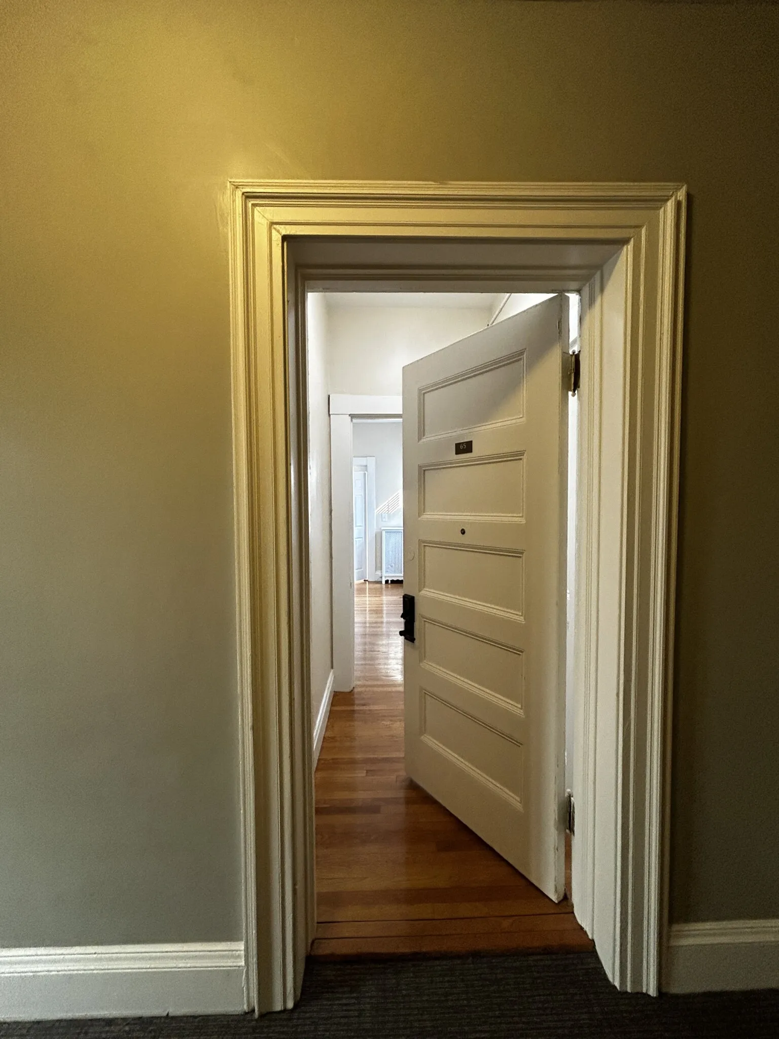 1470 Beacon St, Corey Hill