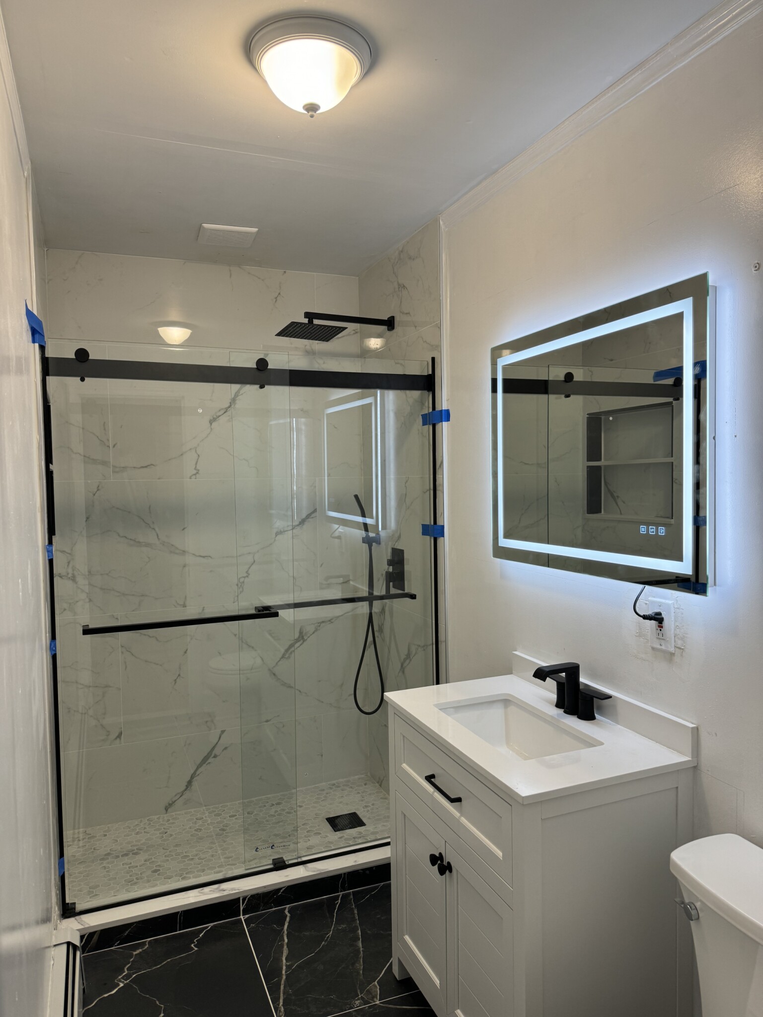 5 Otisfield St, Roxbury