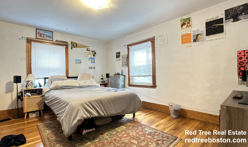 27 South Crescent Circuit, Oak Square