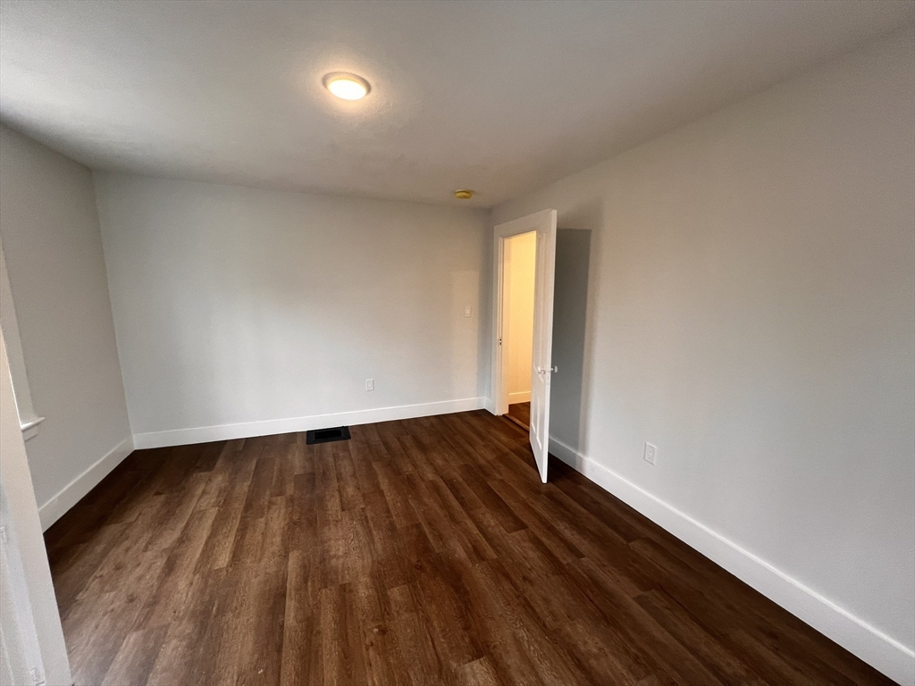 400 Court St, North Plymouth