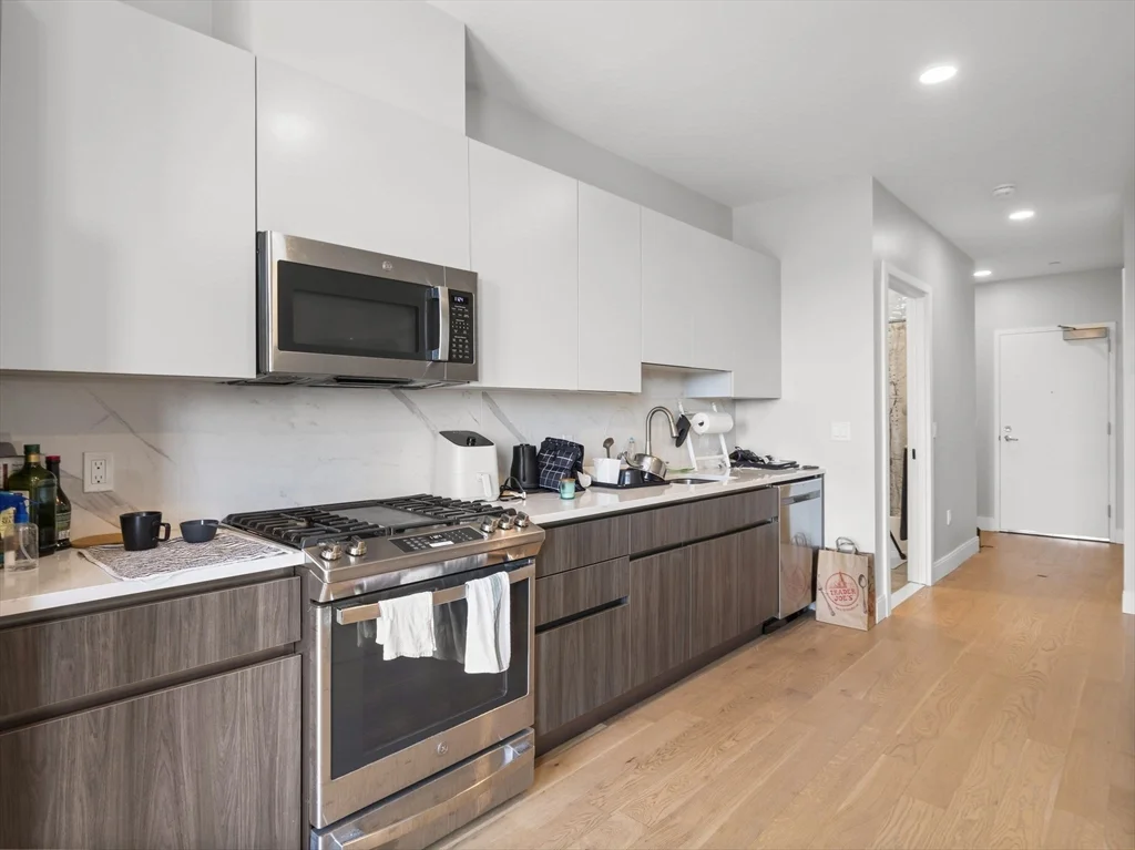 9 Central St, Spring Hill