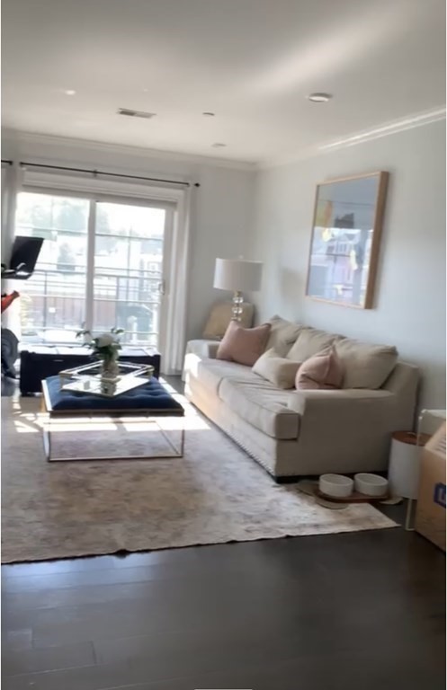 728 East Broadway, South Boston