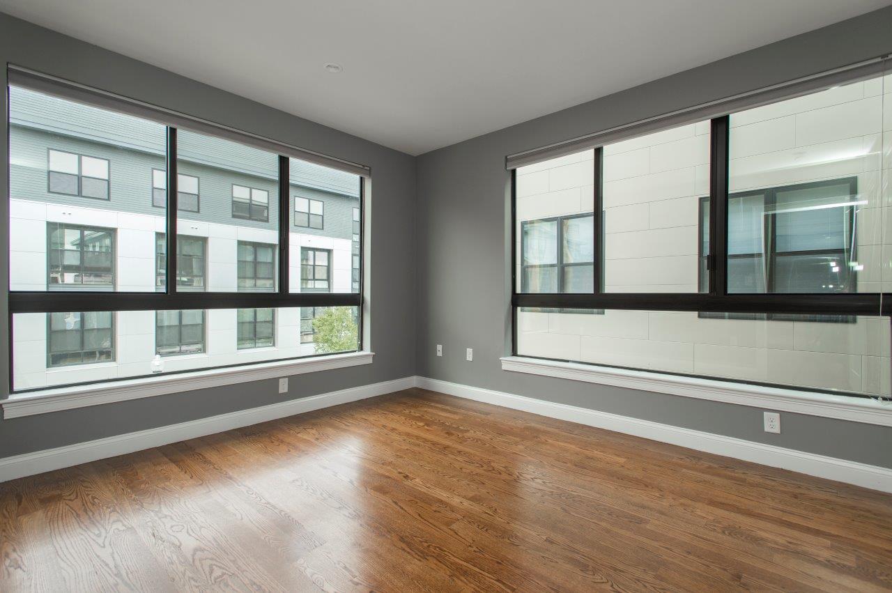 339 D St, South Boston