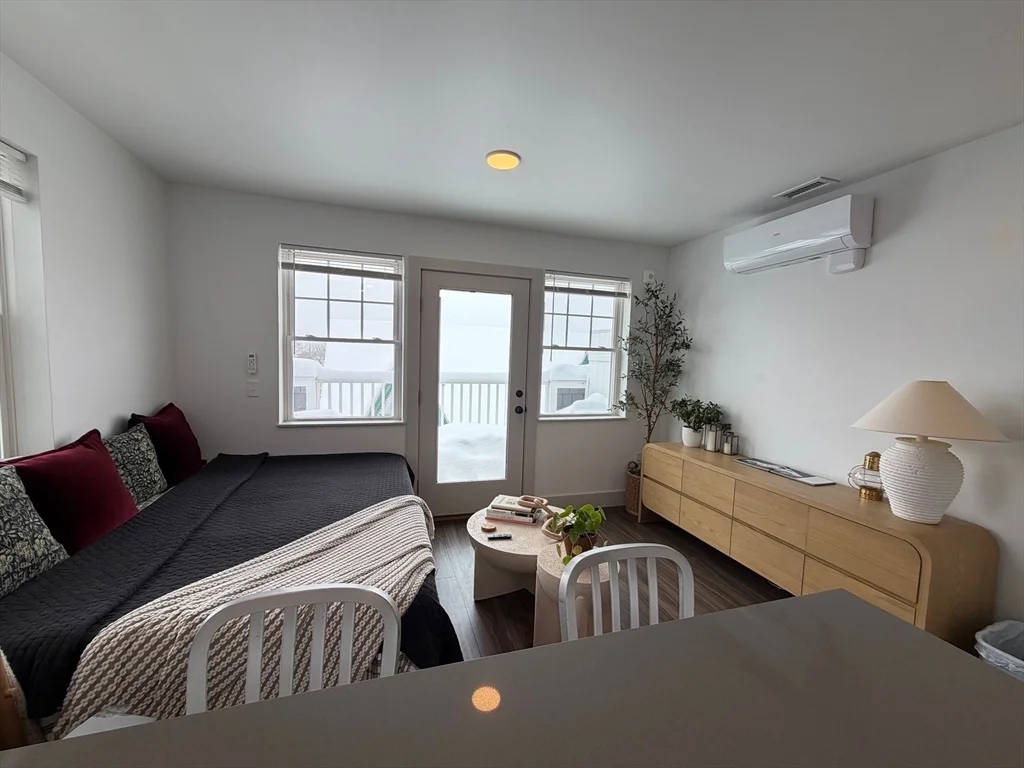 5 W Dane St, Beverly