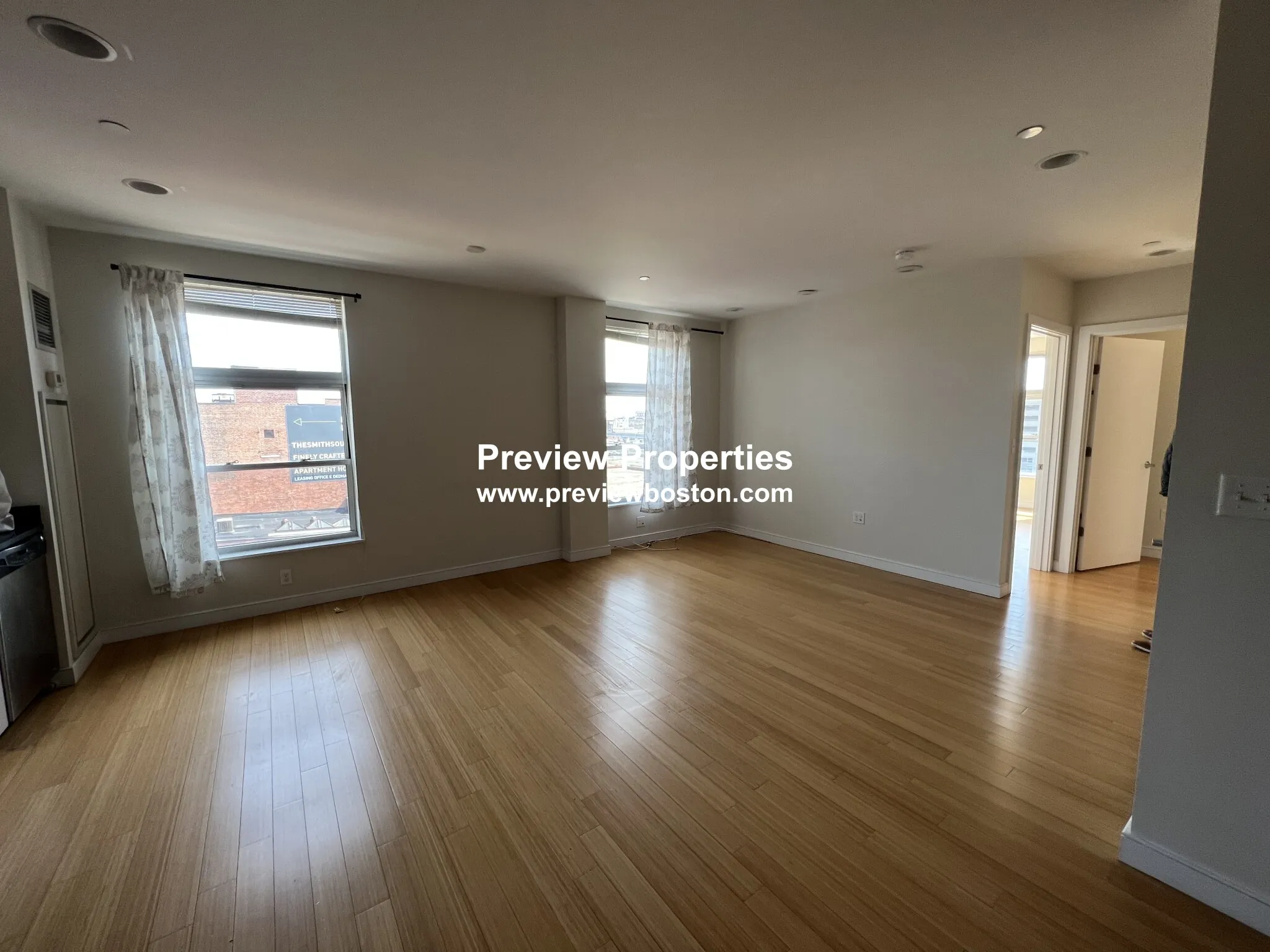 601 Albany St, South End