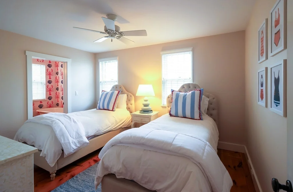 10 Lyon St, Nantucket