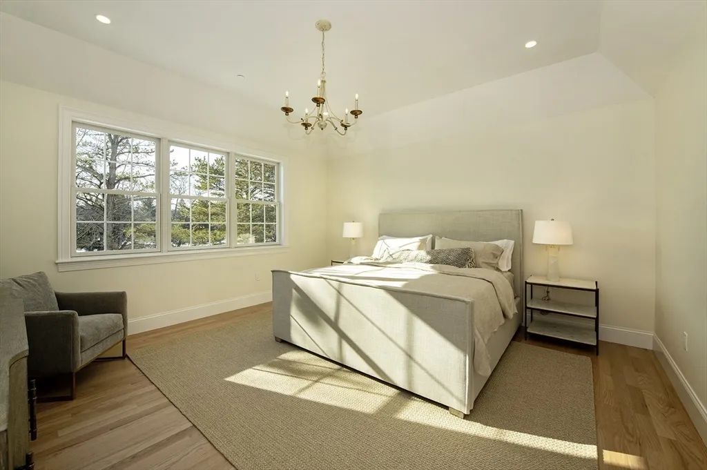 23 Clubview Dr, Andover