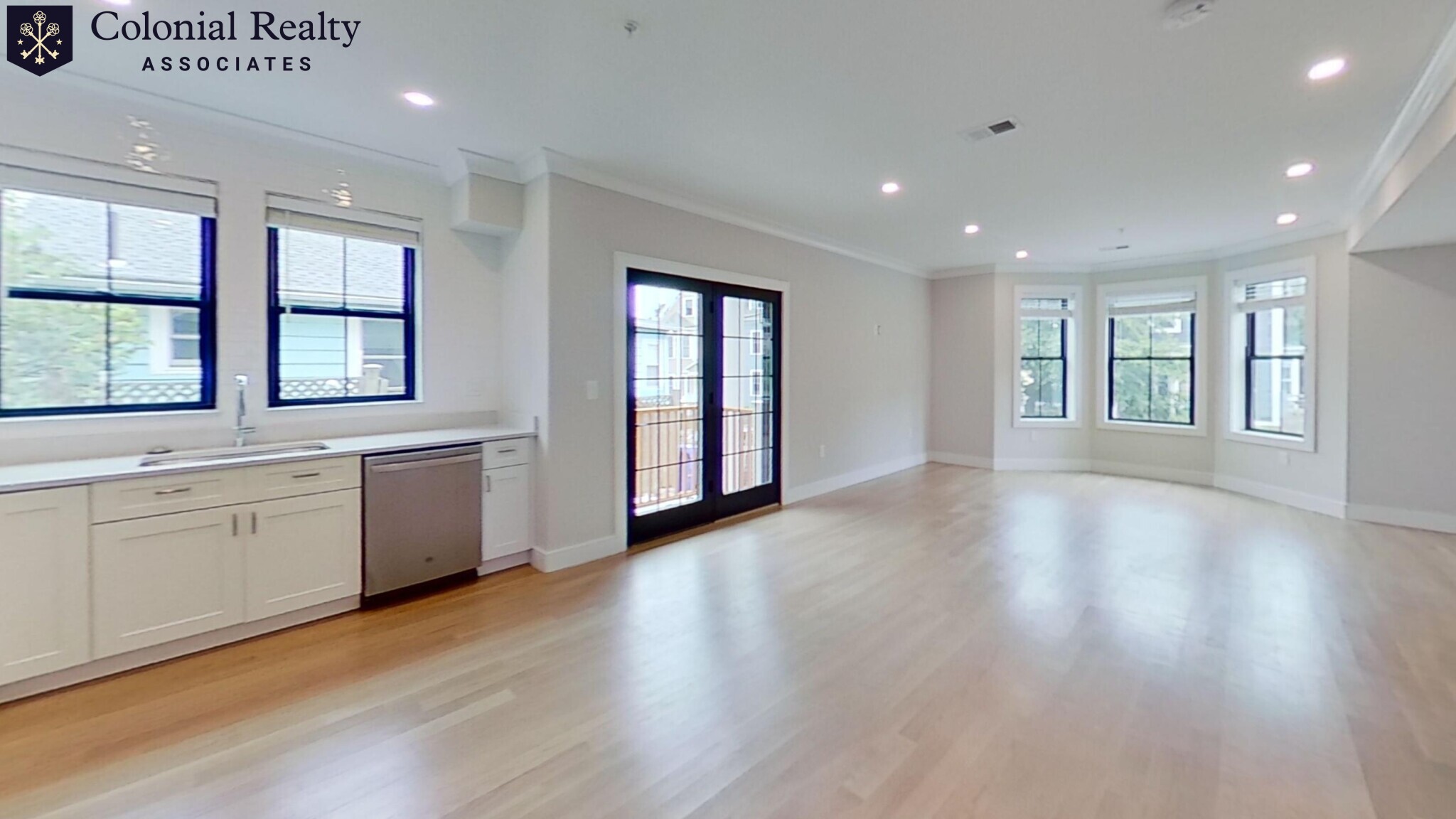 313 Lamartine St, Jamaica Plain