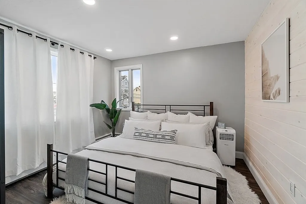 4 Northern Blvd, Plum Island