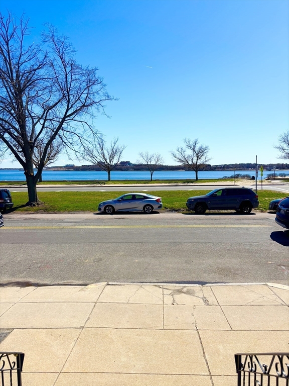 1436 Columbia Rd, South Boston