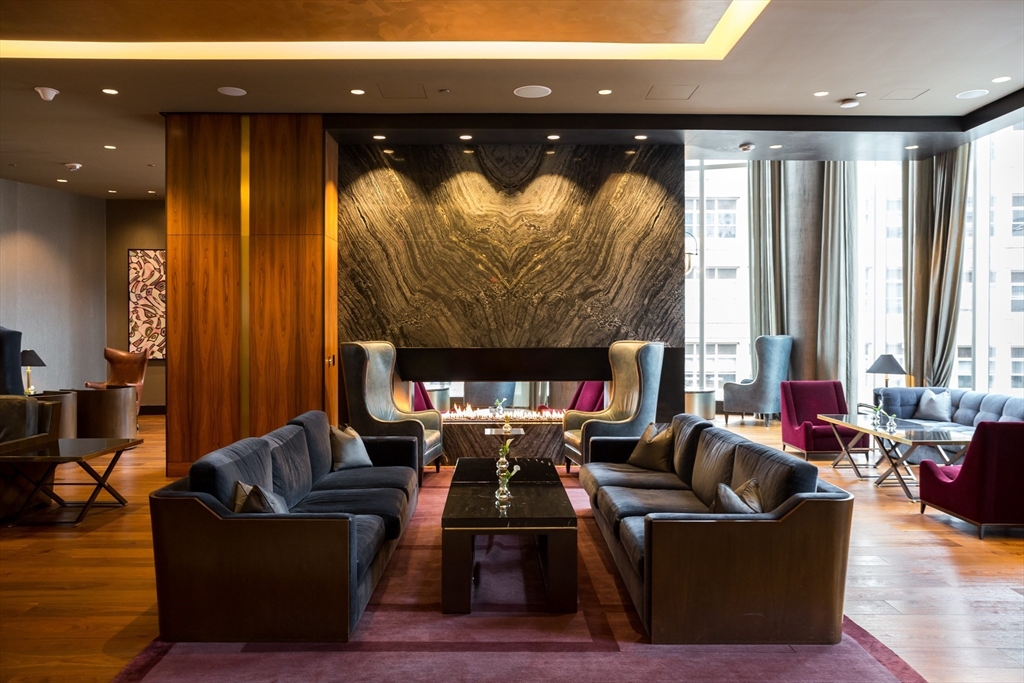 1 Franklin St, Midtown