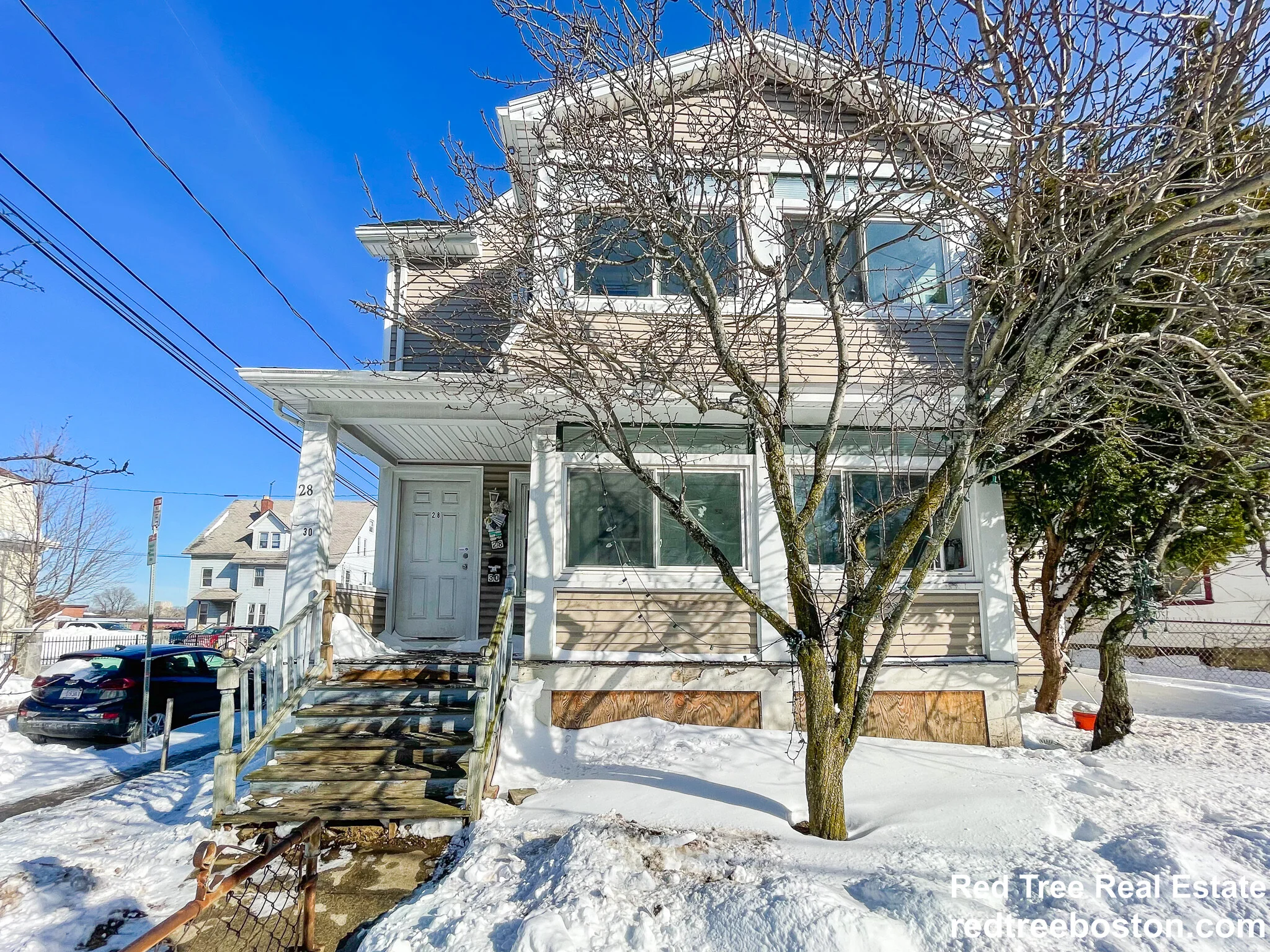 28 Linden St, Allston