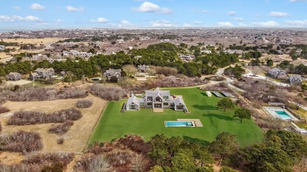 10 Maxey Pond Rd, Nantucket