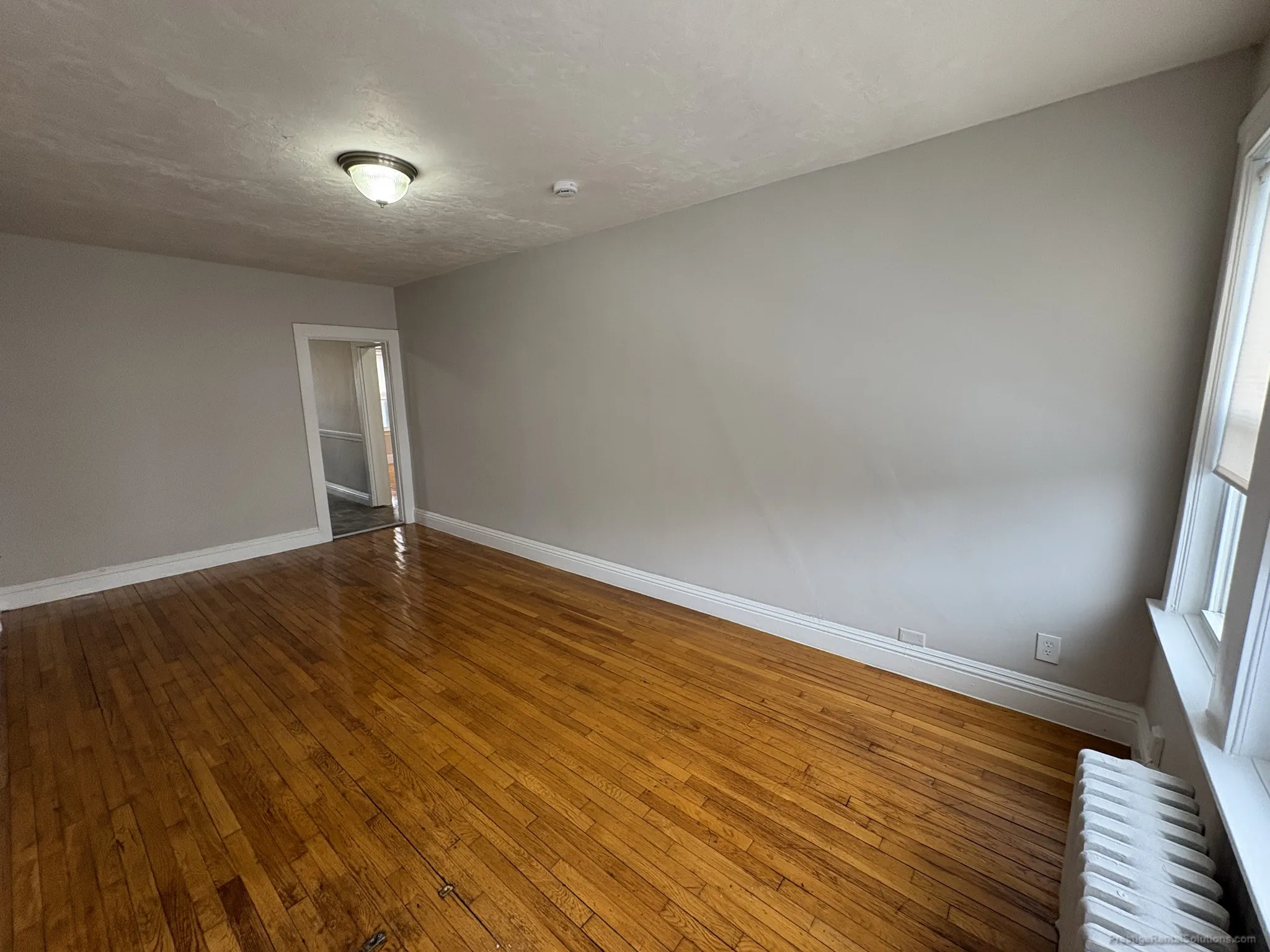 33 Lourdes Ave, Jamaica Plain