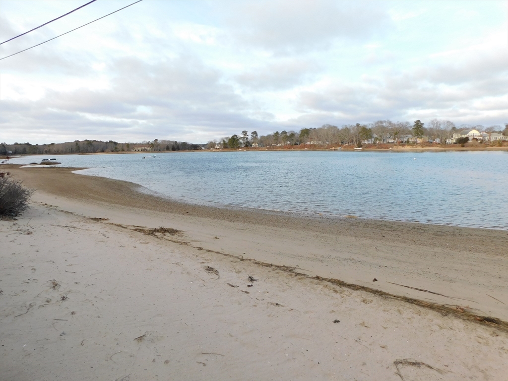 16 Thirteenth St, Wareham