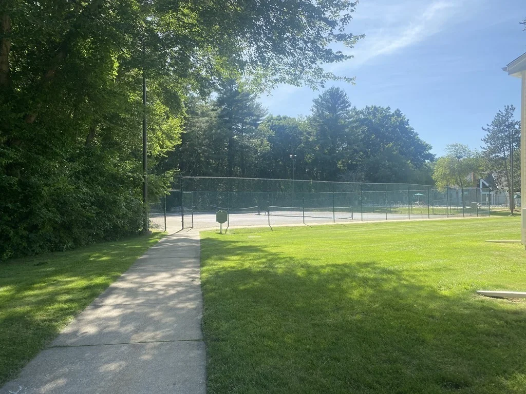 18 Walden Dr, Natick