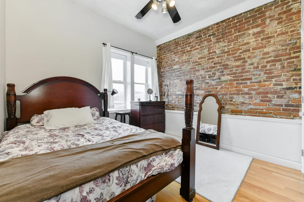 158 Cottage, East Boston