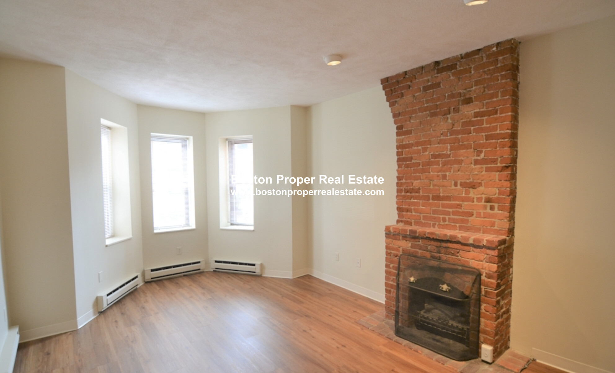 34 Saint Germain St, Back Bay