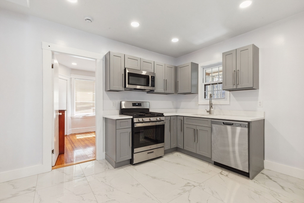 11 Tucker St, Milton