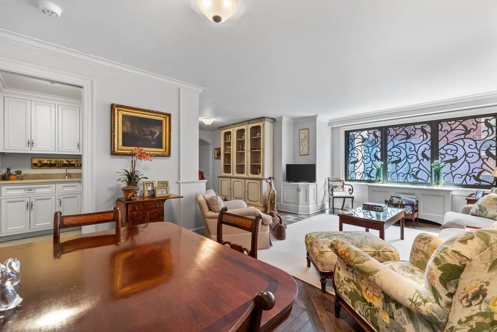 180 Beacon St, Back Bay