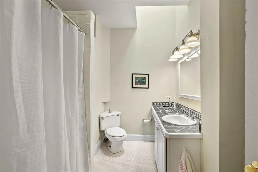 296 Marlborough, Back Bay