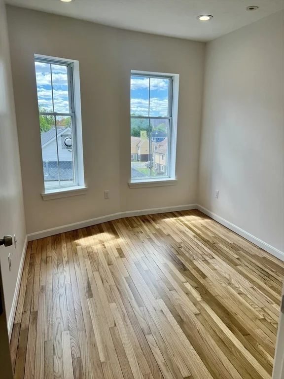257 Pleasant St, Worcester