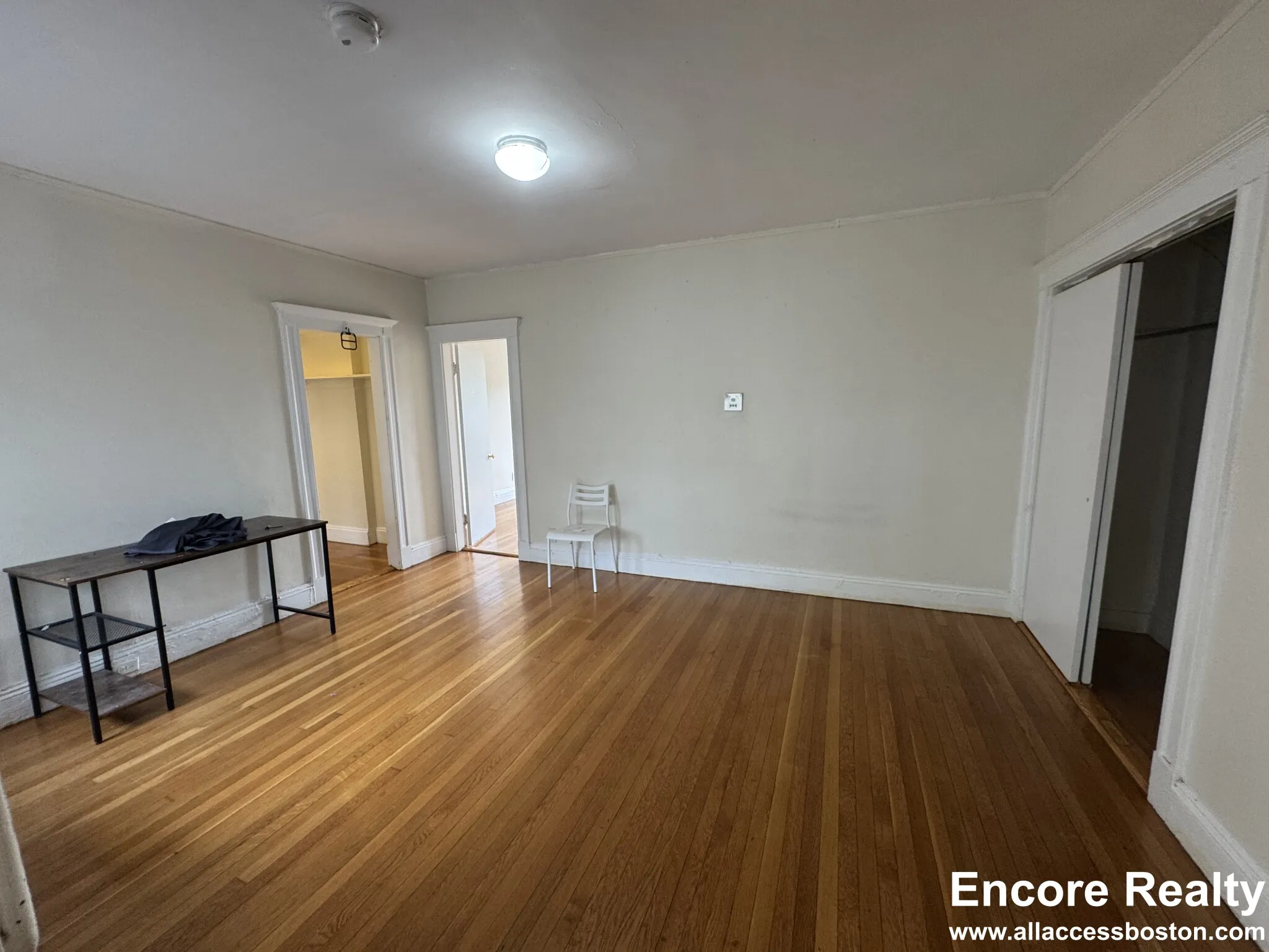 1171 Boylston St, Fenway