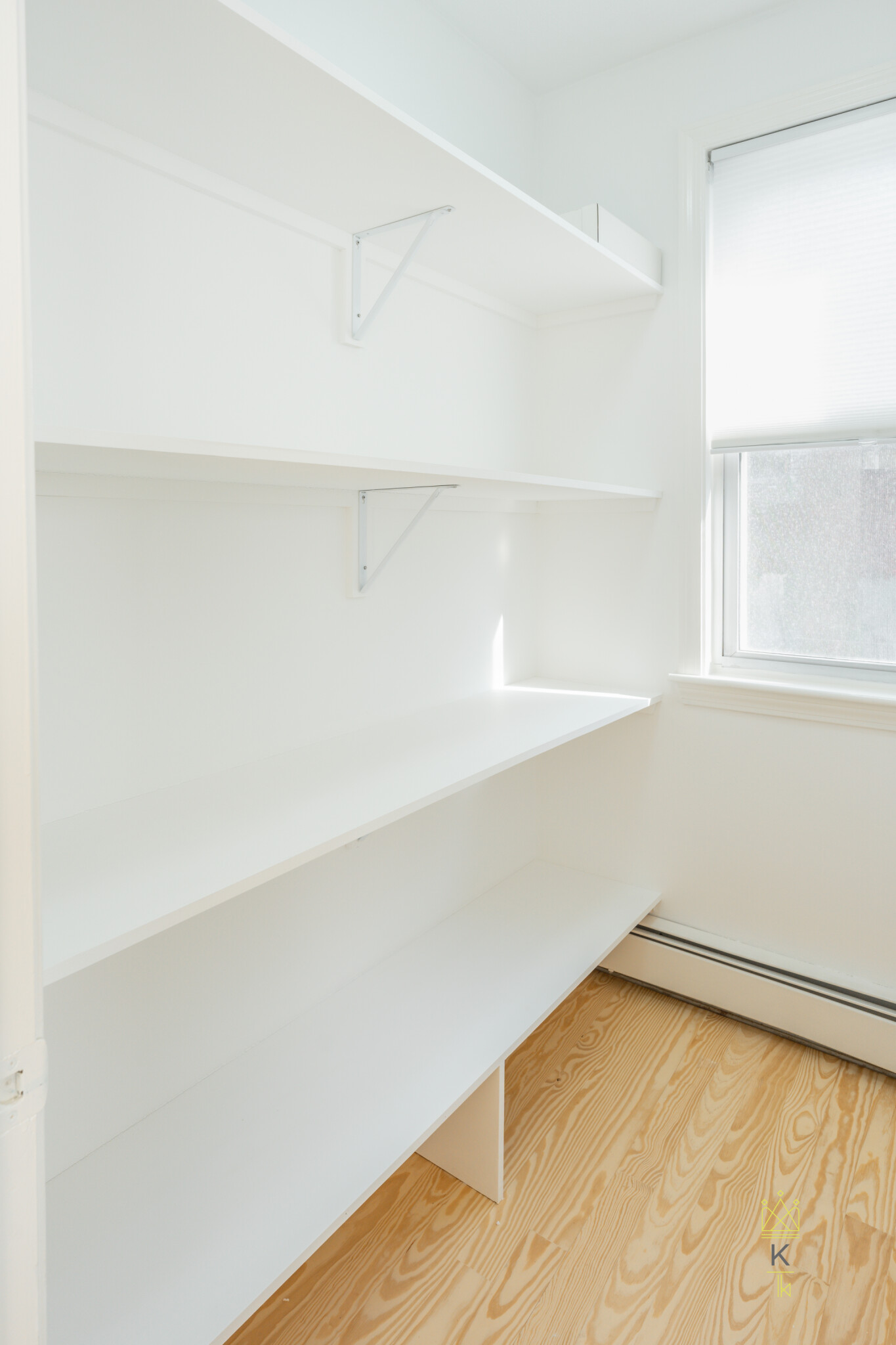 34 White Pl, White Place