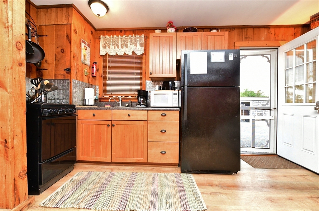 197 N Shore Blvd, East Sandwich