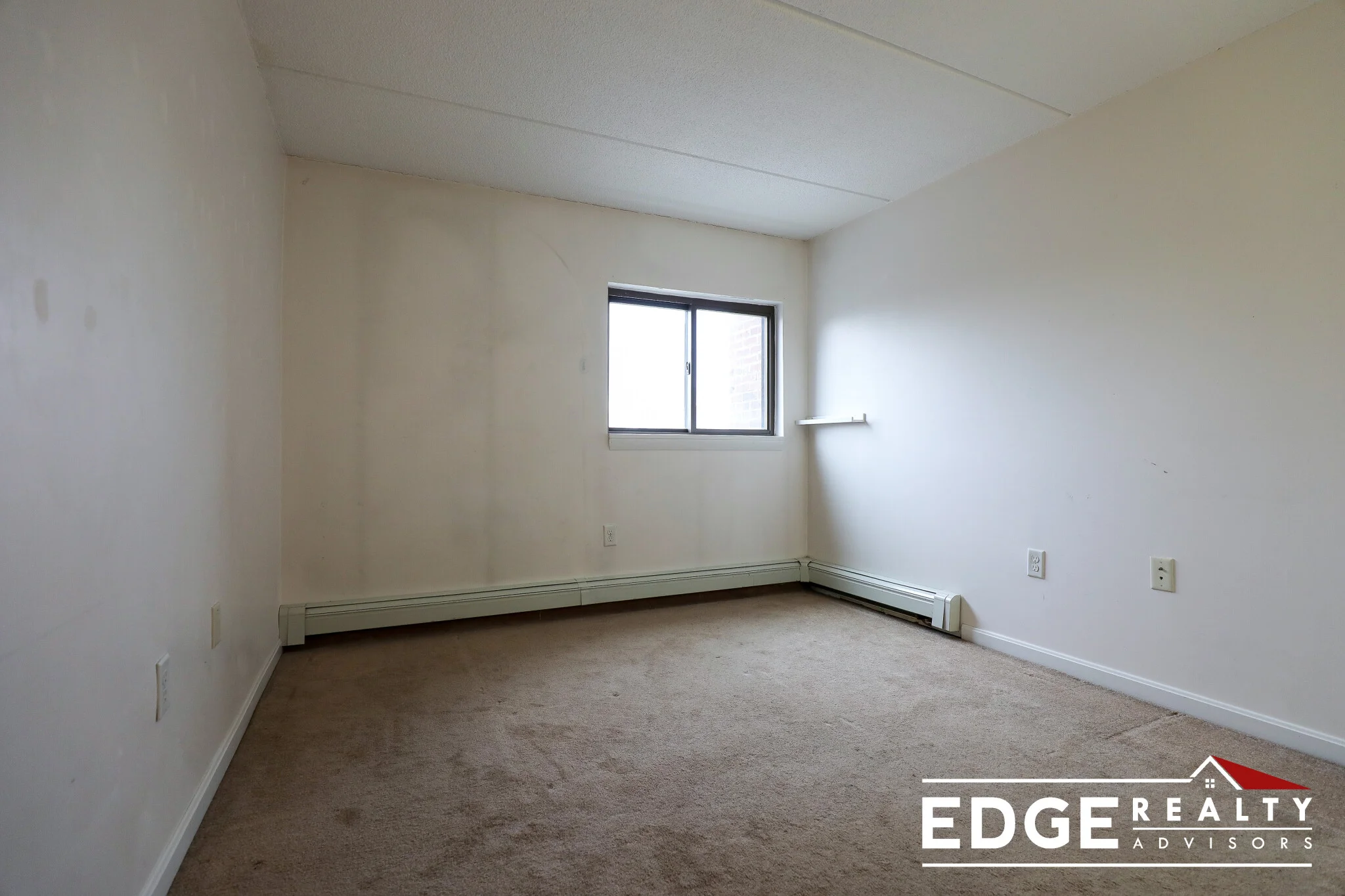 12 Ellery Sq, Mid-Cambridge