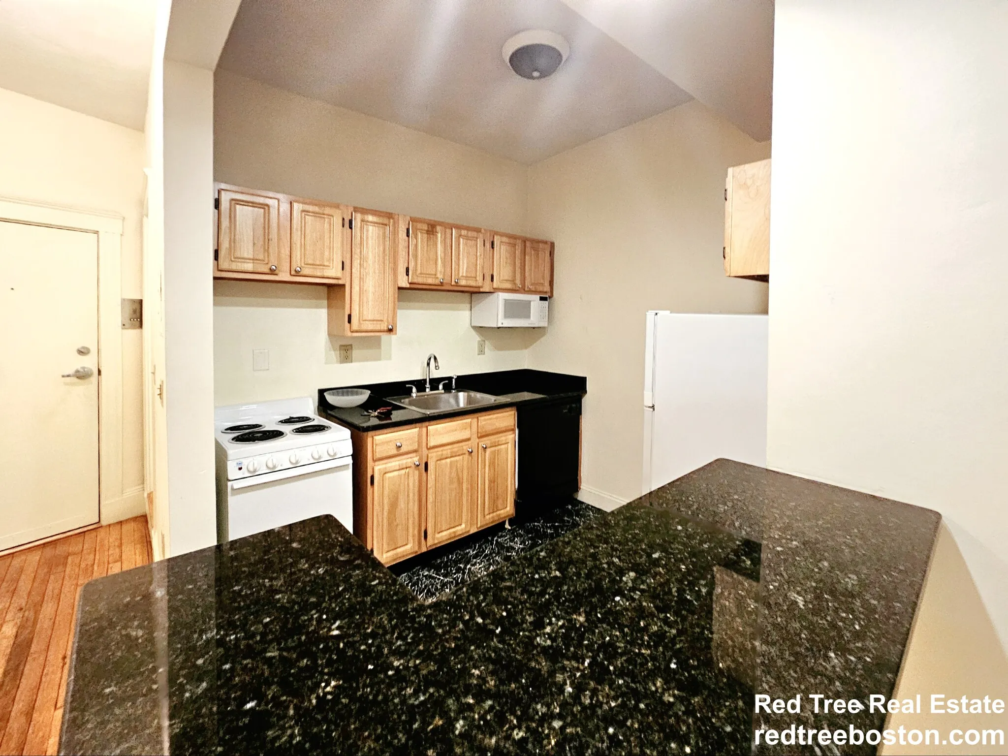 55 Queensberry St, Fenway