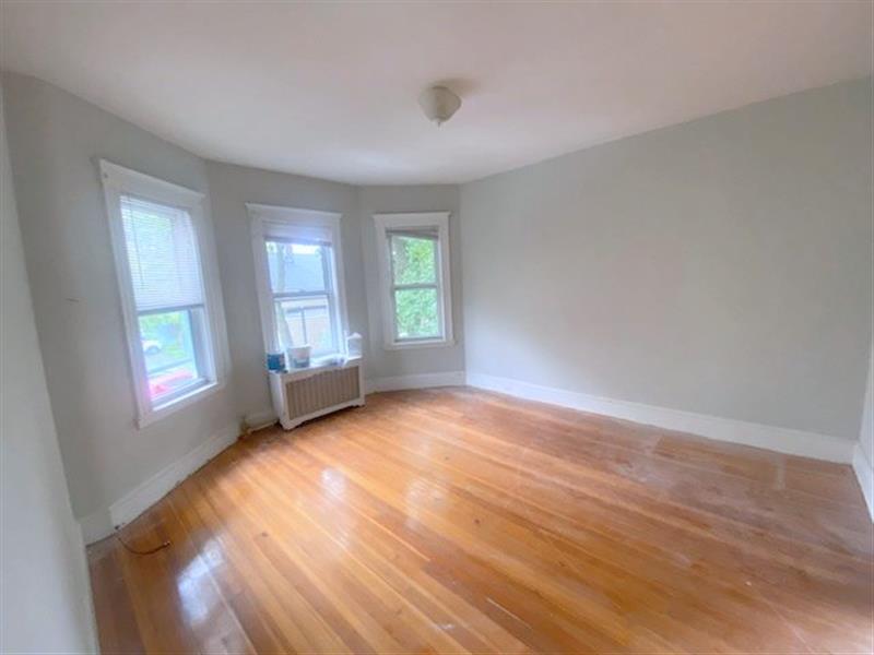 2 Drummond Pl, North Cambridge