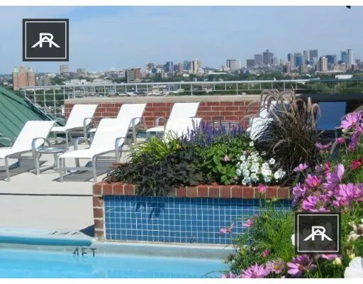 15 North Beacon St, Allston