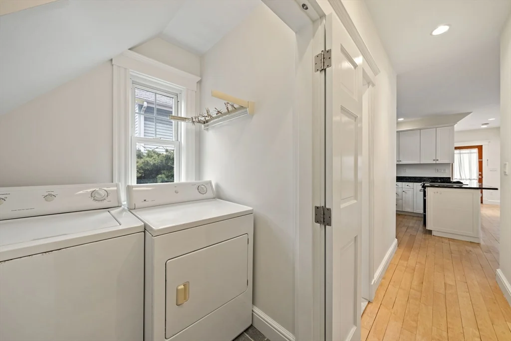 2536 Massachusetts Ave, North Cambridge
