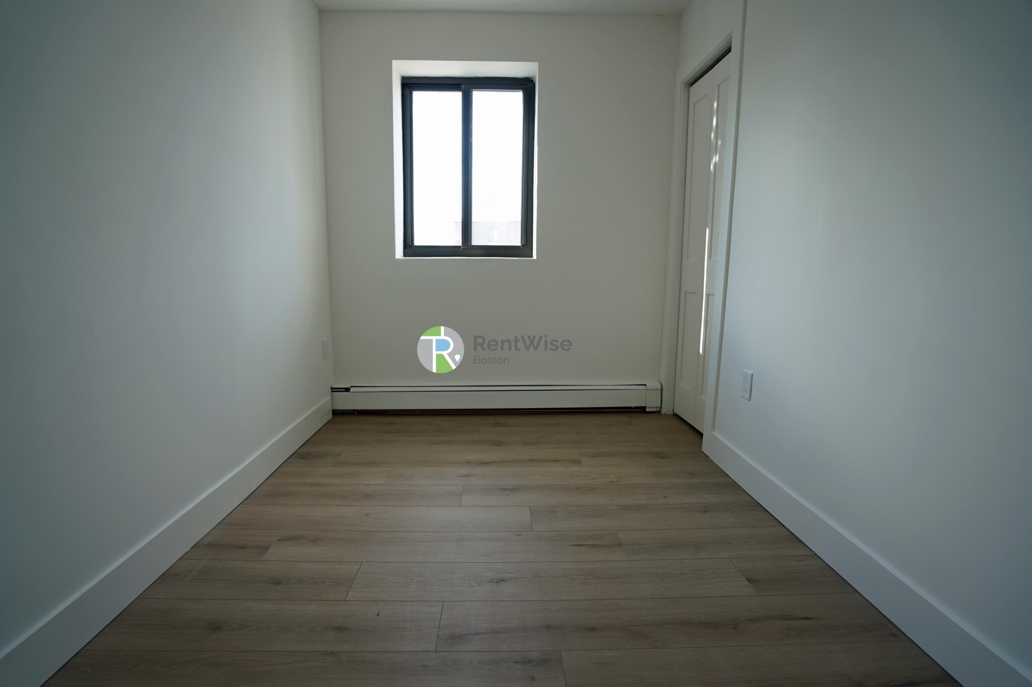 745 East 6th St, South Boston