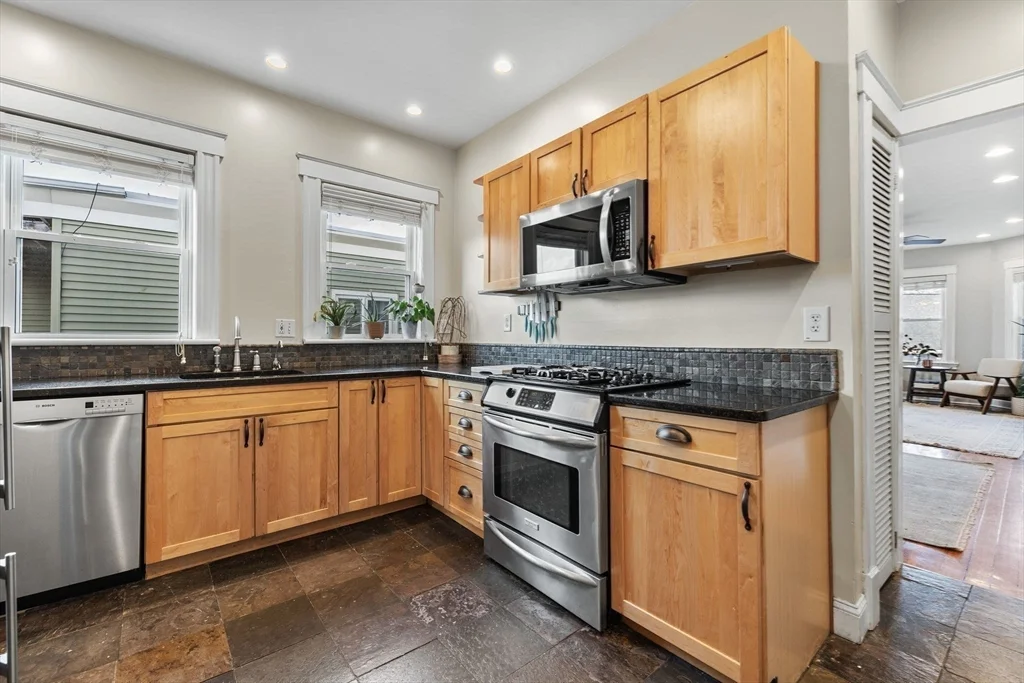 185 Savin Hill Ave, Dorchester