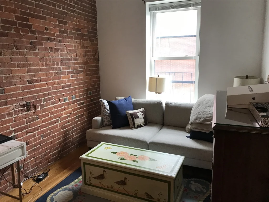 532 Tremont St, South End