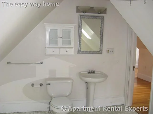 30 Elm St, Porter Square