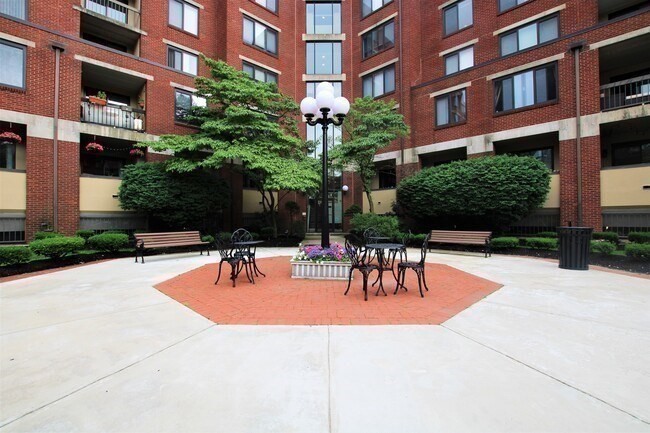 85 Brainerd Rd, Brighton