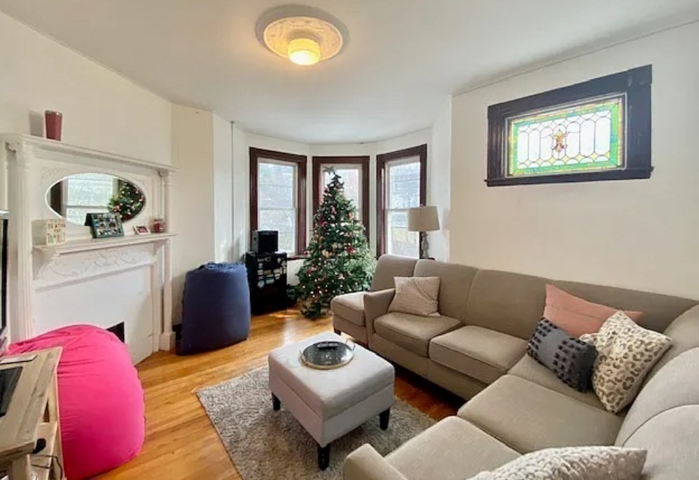 2 Parker Hill Ter, Mission Hill