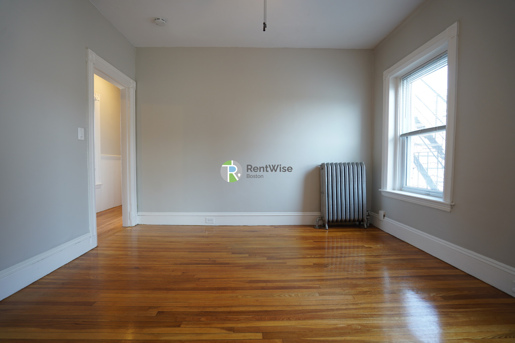 900 Massachusetts Ave, Riverside