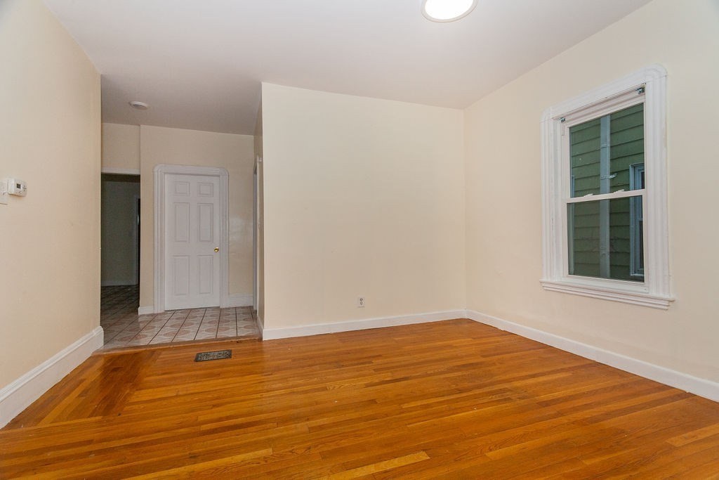 49 Porter St, Spring Hill