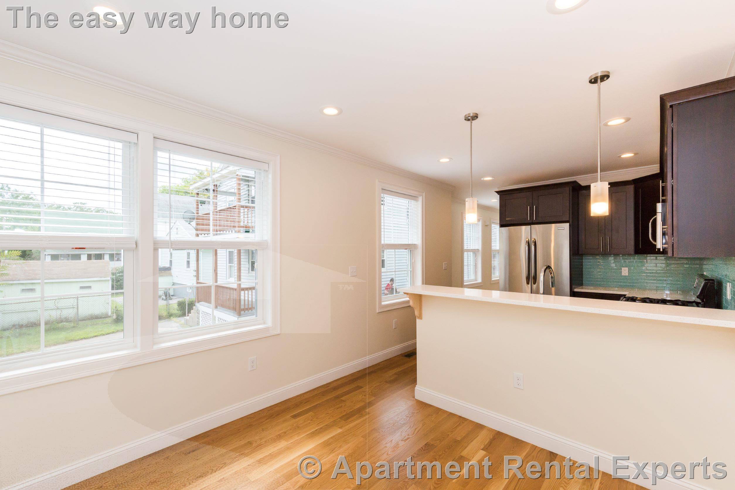 217 Arlington St, West Medford