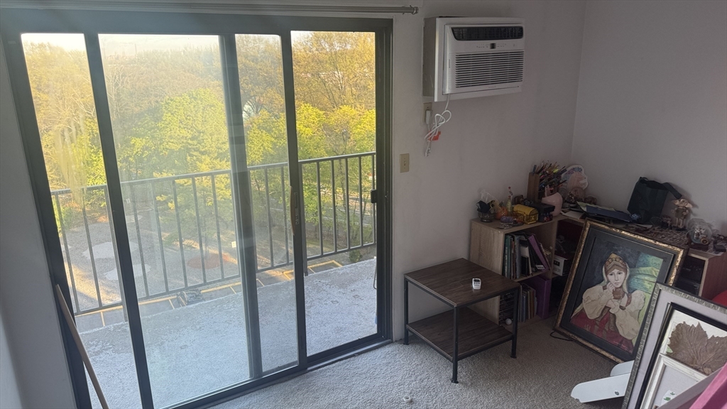 235 Winthrop St, Medford