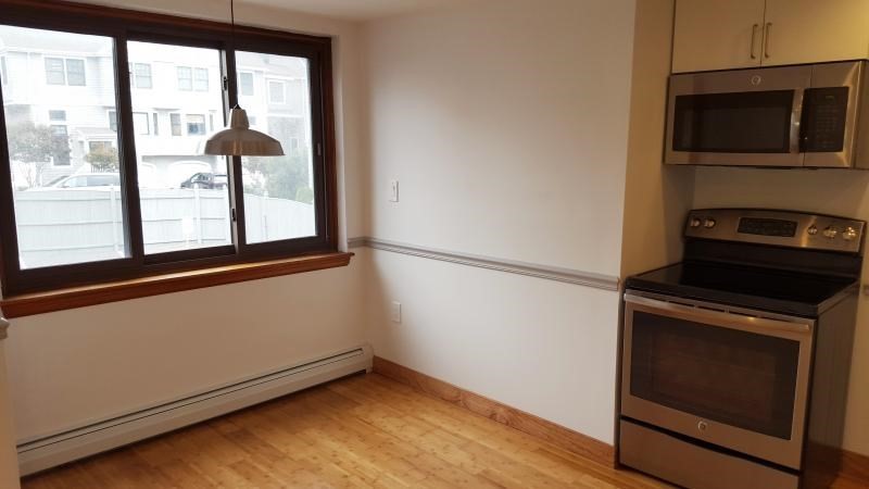 1800 Columbia Rd, South Boston