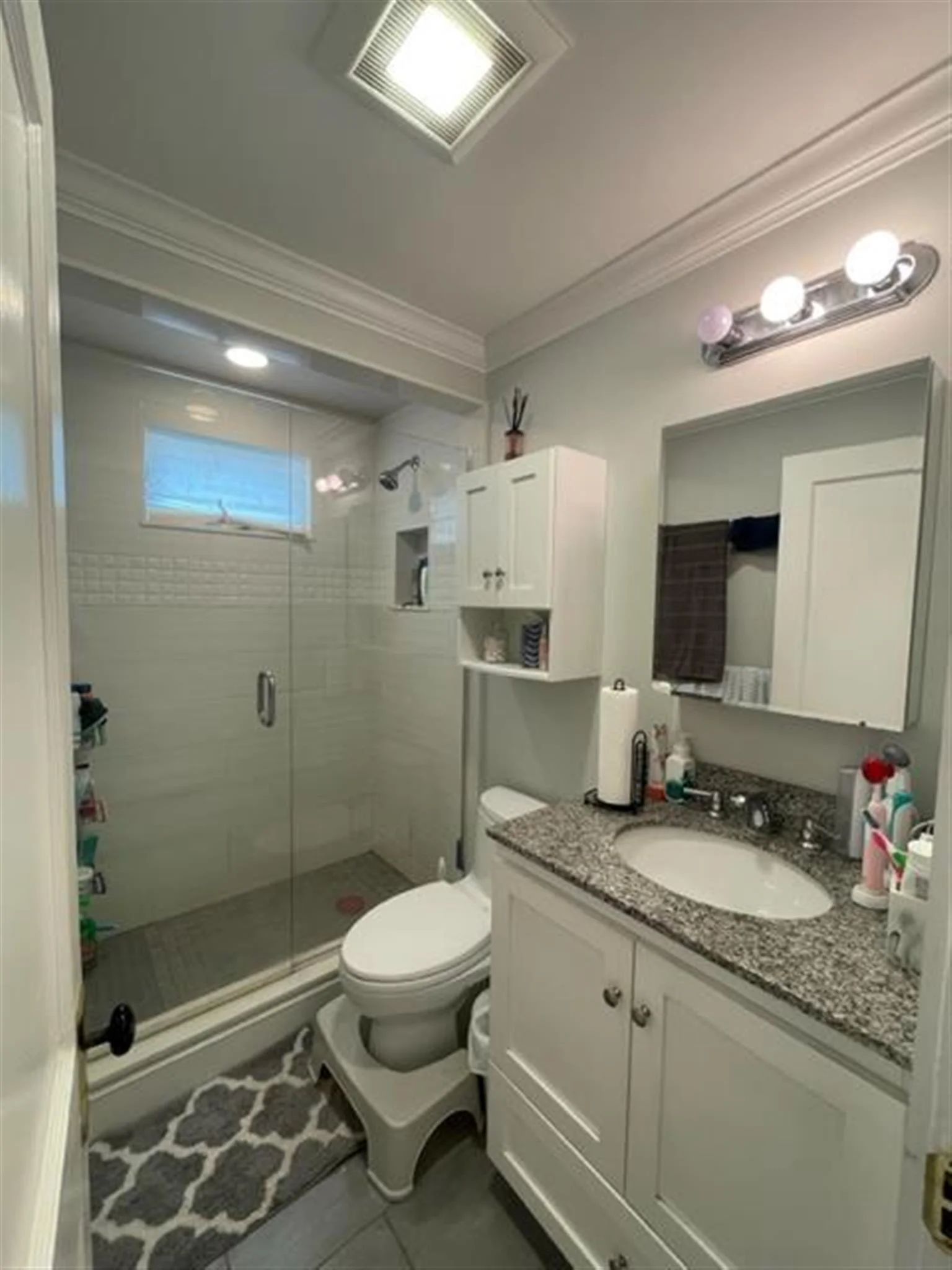 34 Leonard St, Tufts