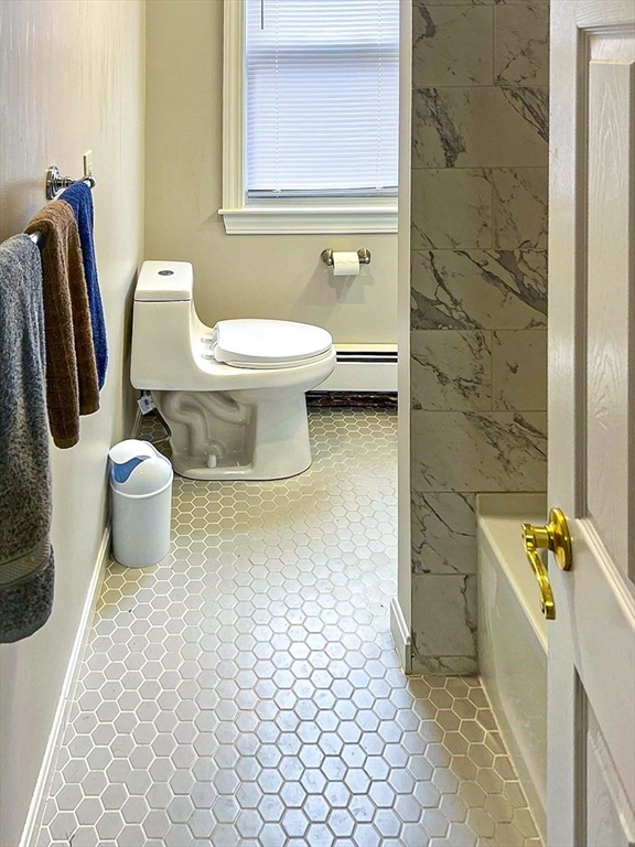 244 Everett St, East Boston