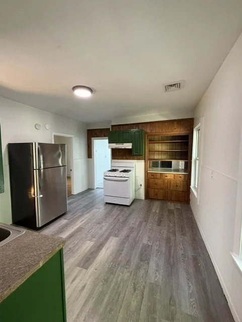 69 E Central St, Worcester