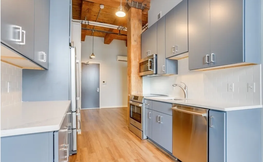 63 Melcher, South Boston