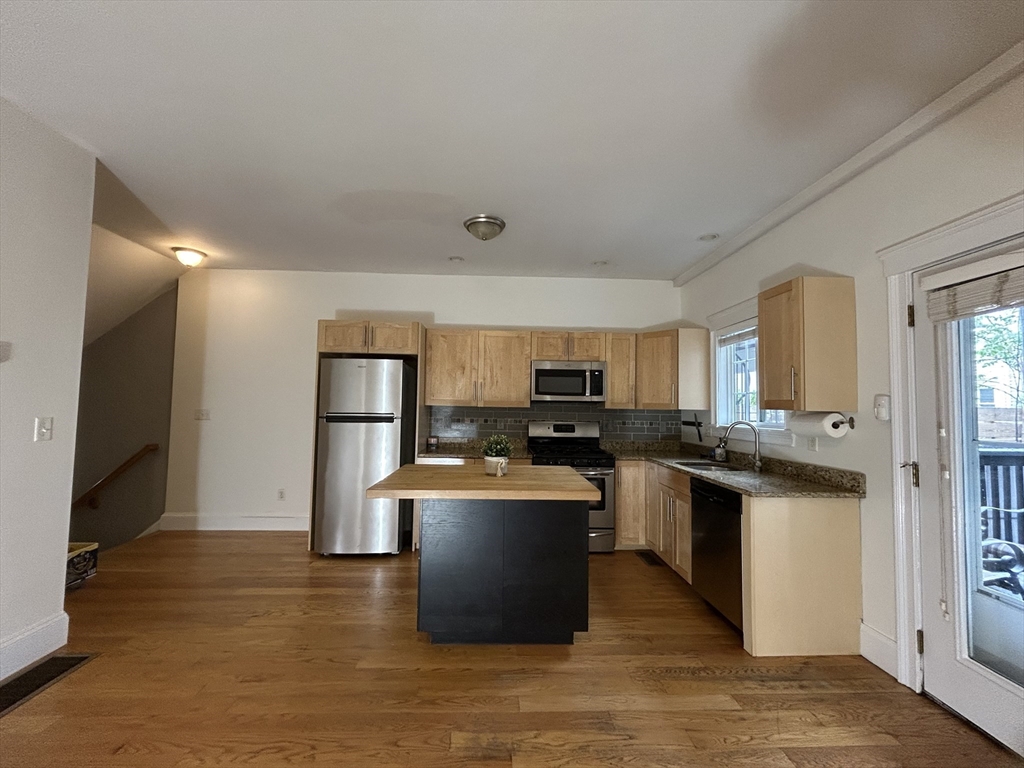 144 West 8th, South Boston